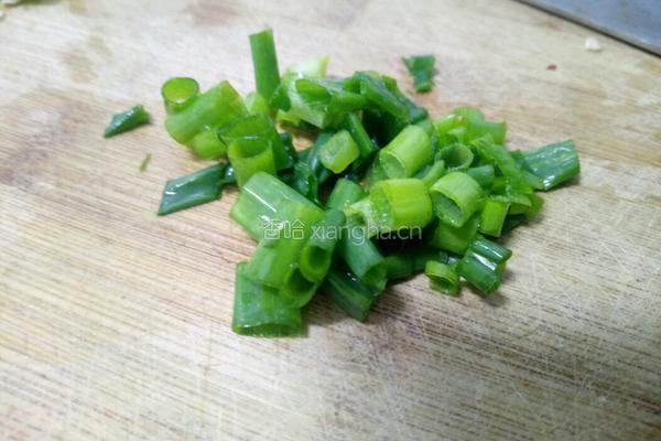 青椒爆蛋的做法图解3