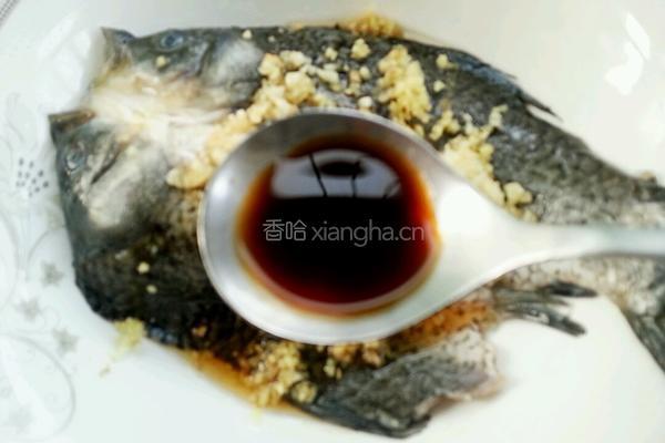 香辣烤鲫鱼的做法图解10