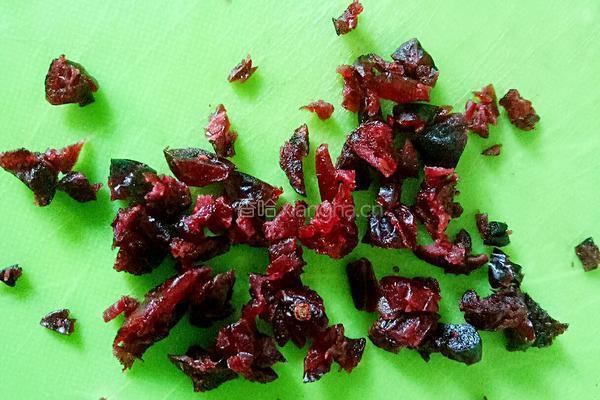 酸奶香蕉沙拉的做法图解3
