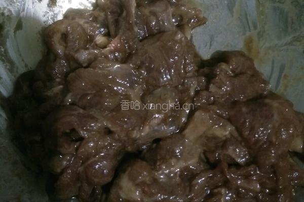 莴笋炒肉的做法图解3