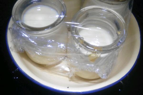 焦糖鸡蛋布丁的做法图解12