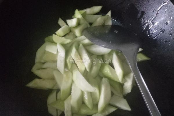 蒜蓉丝瓜的做法图解6