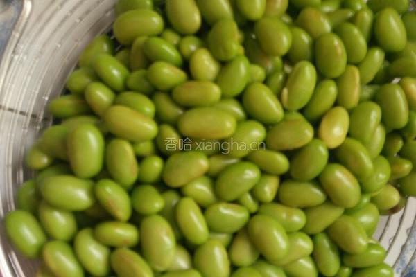 五彩青豆的做法图解4