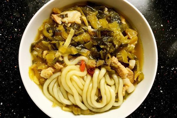 酸菜肉丝土豆粉的做法图解8