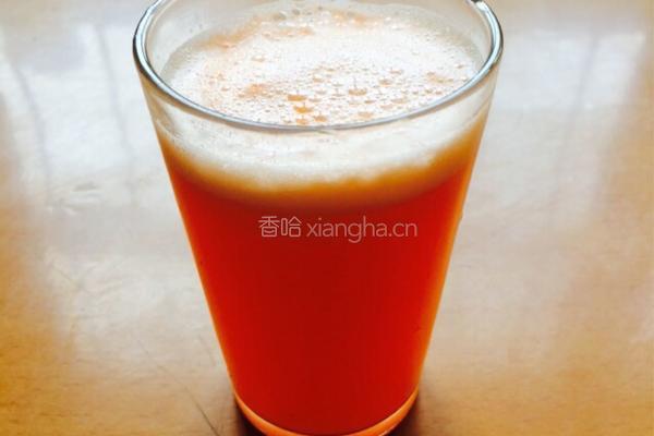 胡萝卜雪梨汁的做法图解4