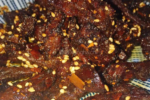 「原味牛肉干」＋「香辣牛肉干」