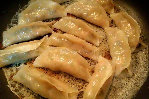 冰花锅贴的做法图解3