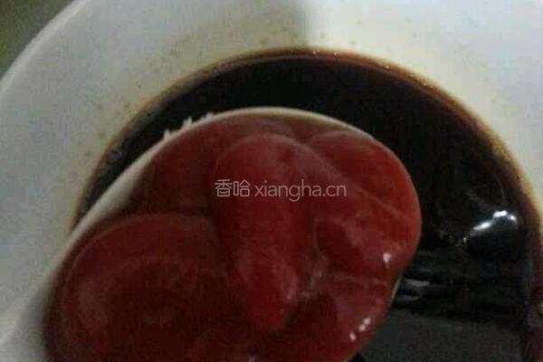 糖醋火腿肠的做法图解3
