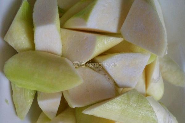 茭白烧肉的做法图解3