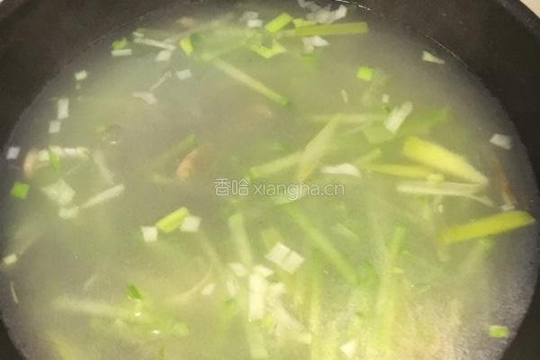 虾仁青萝卜粉丝汤的做法图解5