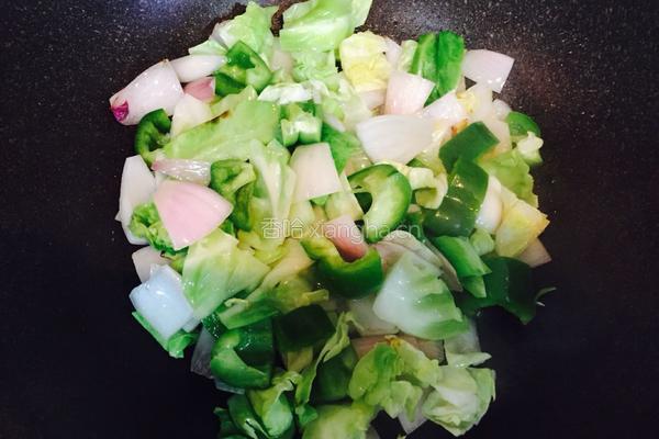 酱肉炒年糕的做法图解4
