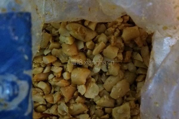 猪肉花生辣椒酱的做法图解6