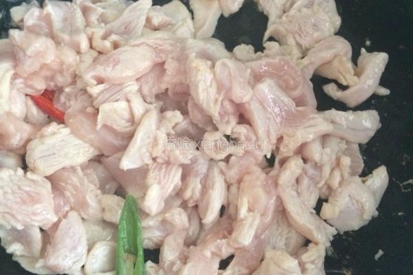 清炒鸡胸肉的做法图解4