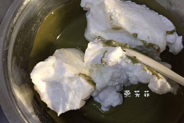 8寸抹茶戚风蛋糕的做法图解11