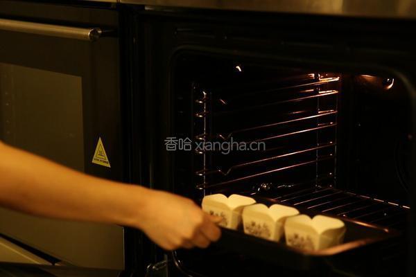 纸杯蛋糕的做法图解7