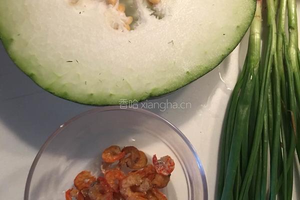 虾米焖冬瓜的做法图解1