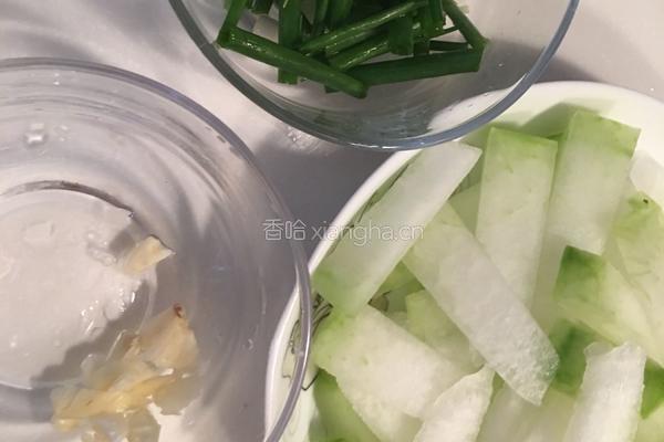 虾米焖冬瓜的做法图解3