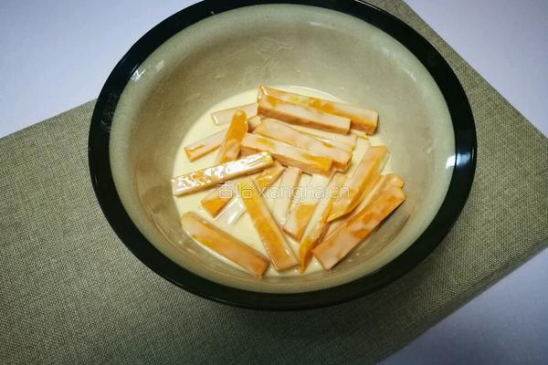 香酥南瓜条的做法图解6