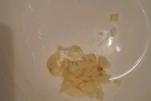 蒜炒豌豆苗的做法图解3