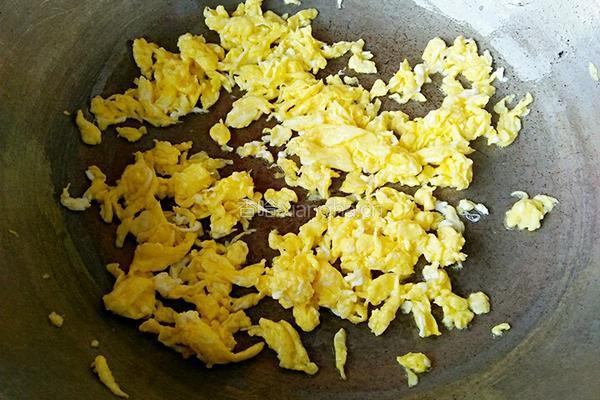 菠菜鸡蛋盒子的做法图解7
