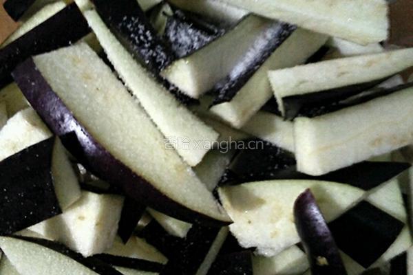 鱼香茄子的做法图解3