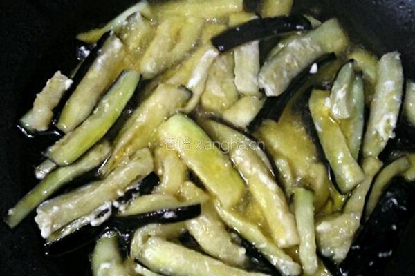 鱼香茄子的做法图解8