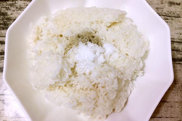 芝士炸饭团的做法图解2