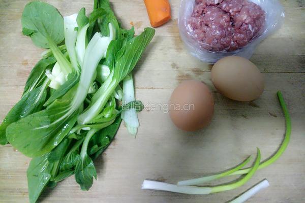 什锦炒饭的做法图解1