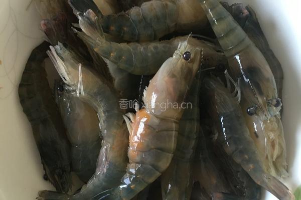 铁板螺丝虾的做法图解2