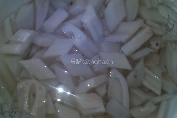 泡椒猪皮的做法图解3