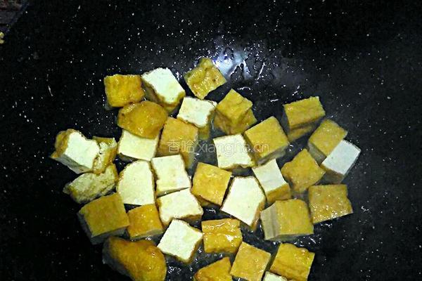 西红柿炒豆腐的做法图解3