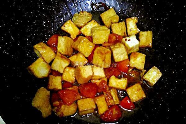 西红柿炒豆腐的做法图解7