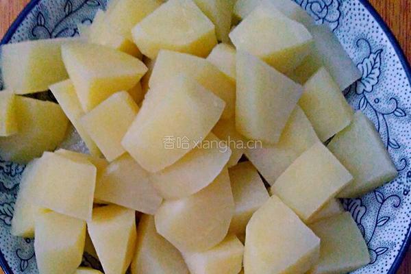 酱烧土豆块的做法图解4