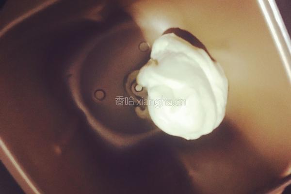 蛋黄酥+肉松饼的做法图解2