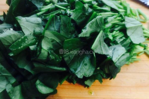 老醋菠菜木耳花生米的做法图解4