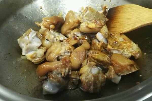 酱肘子的做法图解6