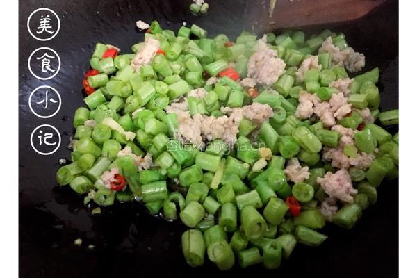 肉末豇豆的做法图解4