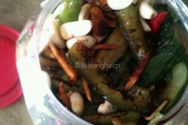 家常版的腌黄瓜的做法图解5
