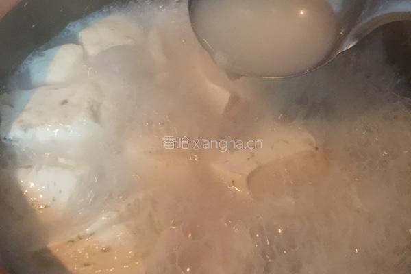 豆腐鱼汤的做法图解4