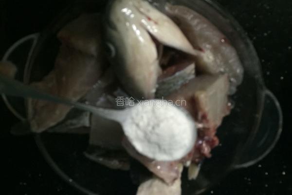 豆腐炖鱼的做法图解5