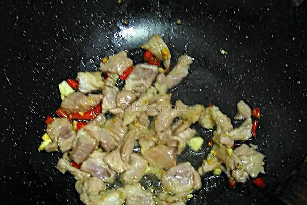 木耳炒肉片的做法图解7