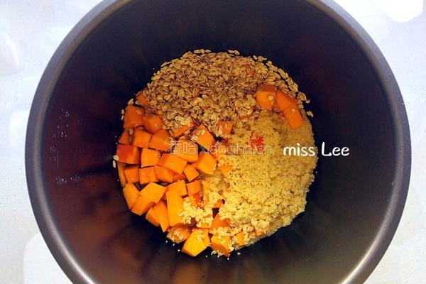 南瓜燕麦小米粥的做法图解3