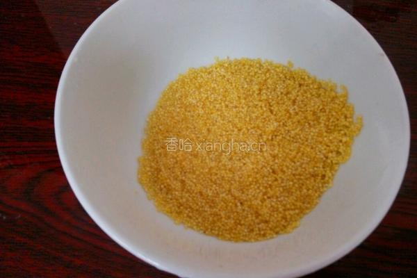 红豆核桃小米粥的做法图解6