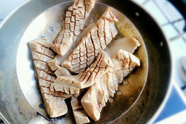 木耳炒腰花的做法图解6
