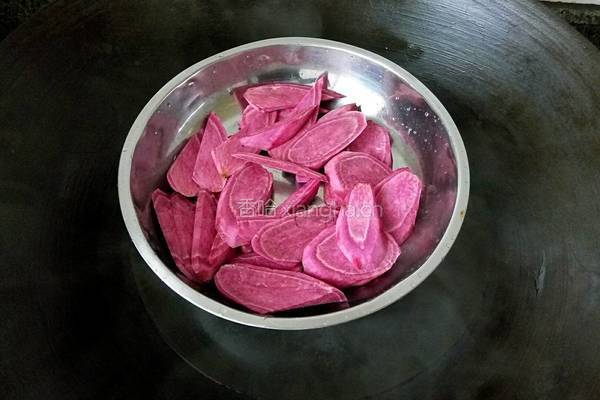 紫薯开花馒头的做法图解2