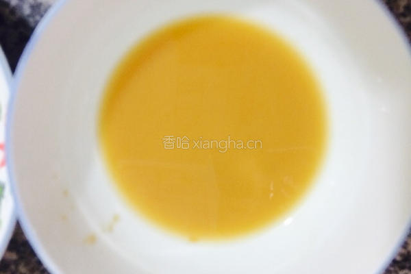 豆腐皮炒辣椒的做法图解3