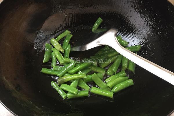 酱炒豆角的做法图解5