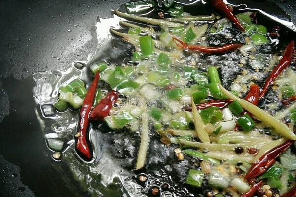 干煸黄豆芽的做法图解4