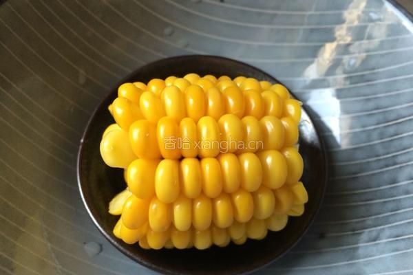 鲜榨玉米汁的做法图解2
