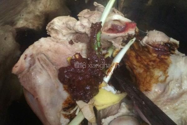 老汤炖棒骨的做法图解2